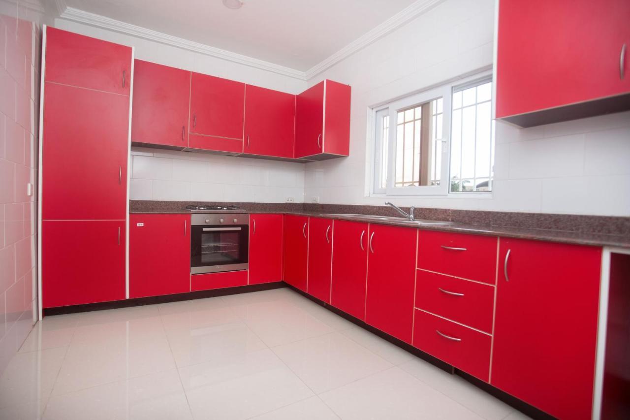 Bragha Apartments And Hotel Sekondi-Takoradi Luaran gambar