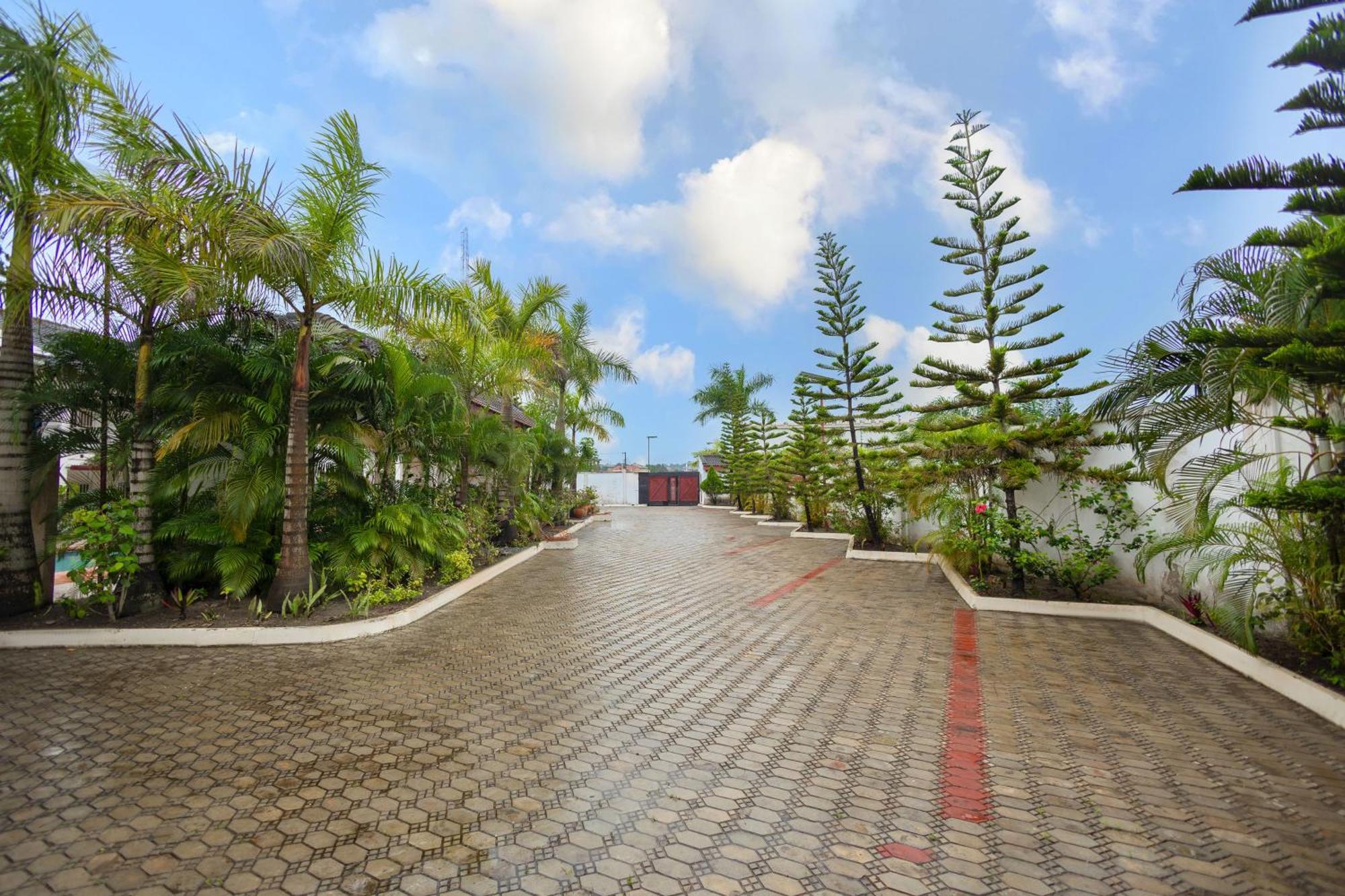 Bragha Apartments And Hotel Sekondi-Takoradi Luaran gambar